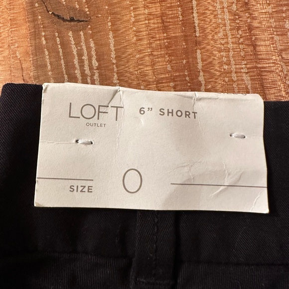 Black 6” Loft shorts - Picture 3 of 5